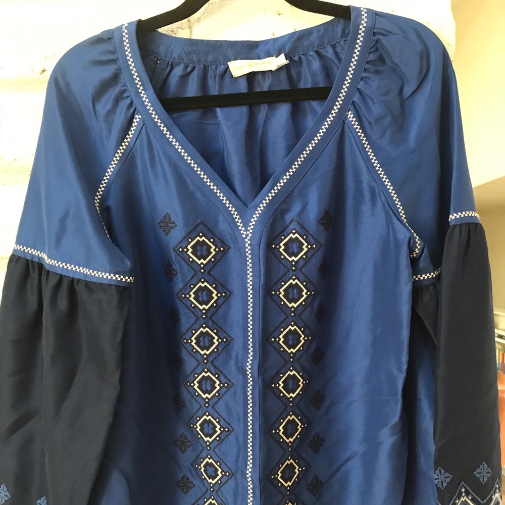 Tory Burch folklore embroidered blouse, size 8